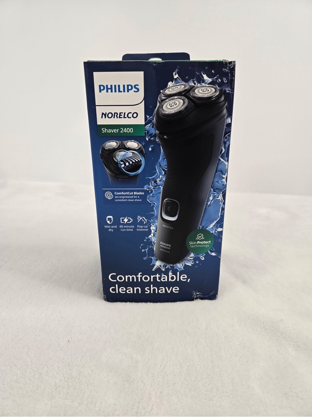 Philips Black Norelco Shaver 2400 - Blue Accents